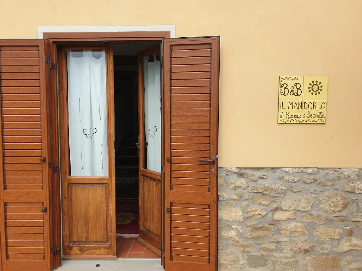 קורטונה B&B Il Mandorlo לינה וארוחת בוקר