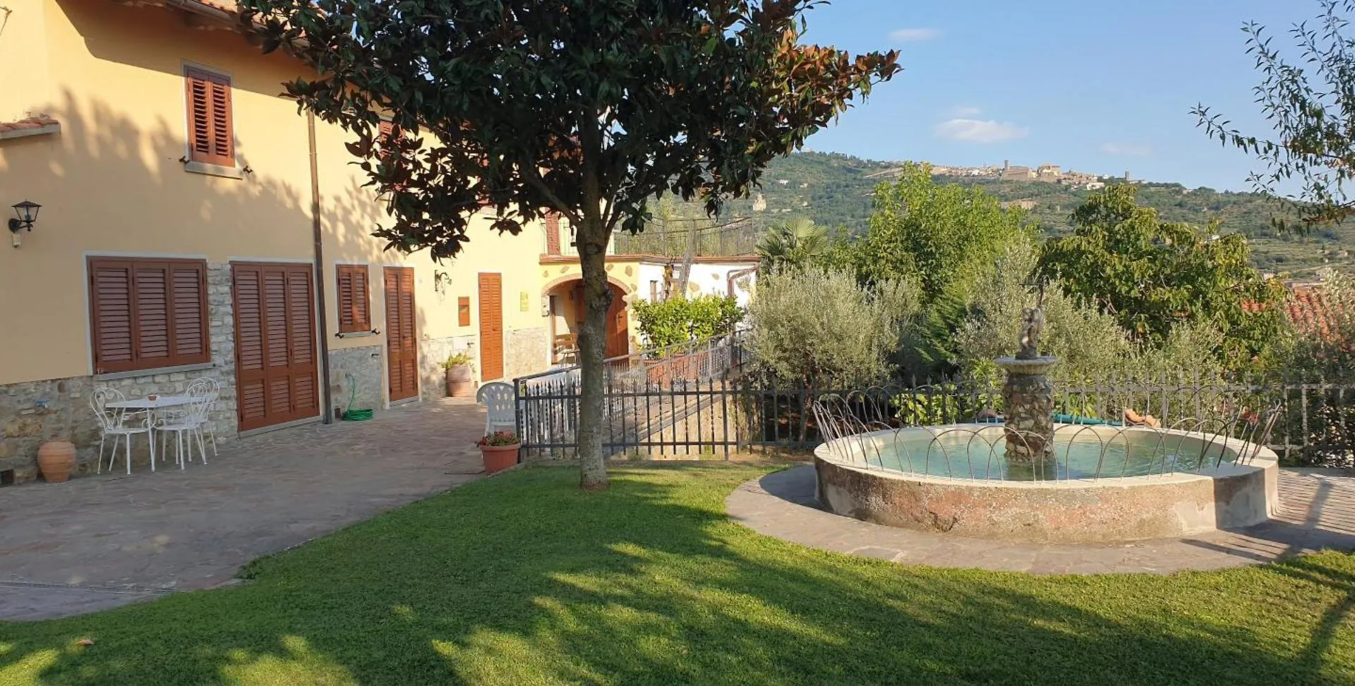 לינה וארוחת בוקר קורטונה B&B Il Mandorlo