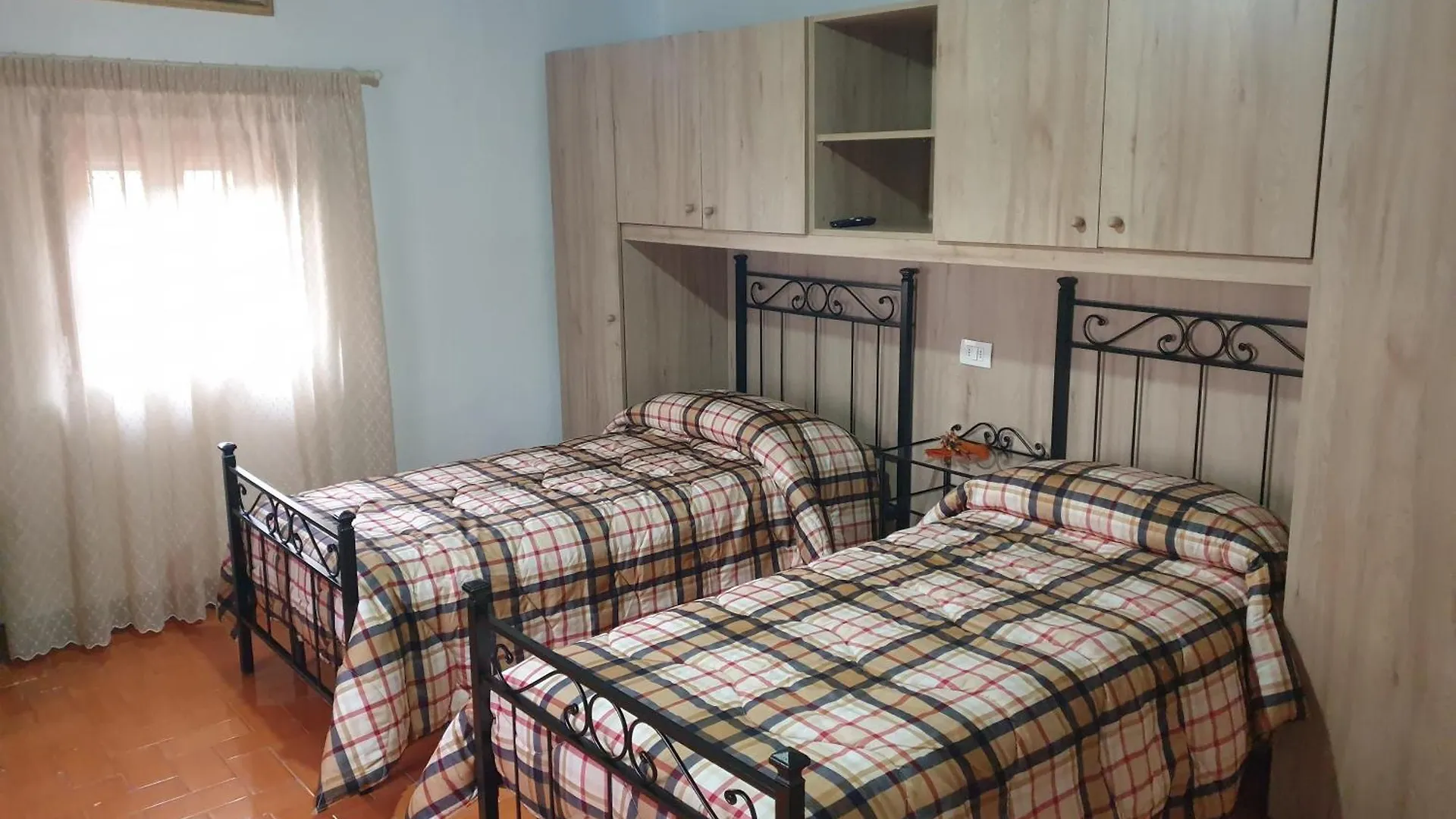 לינה וארוחת בוקר קורטונה B&B Il Mandorlo
